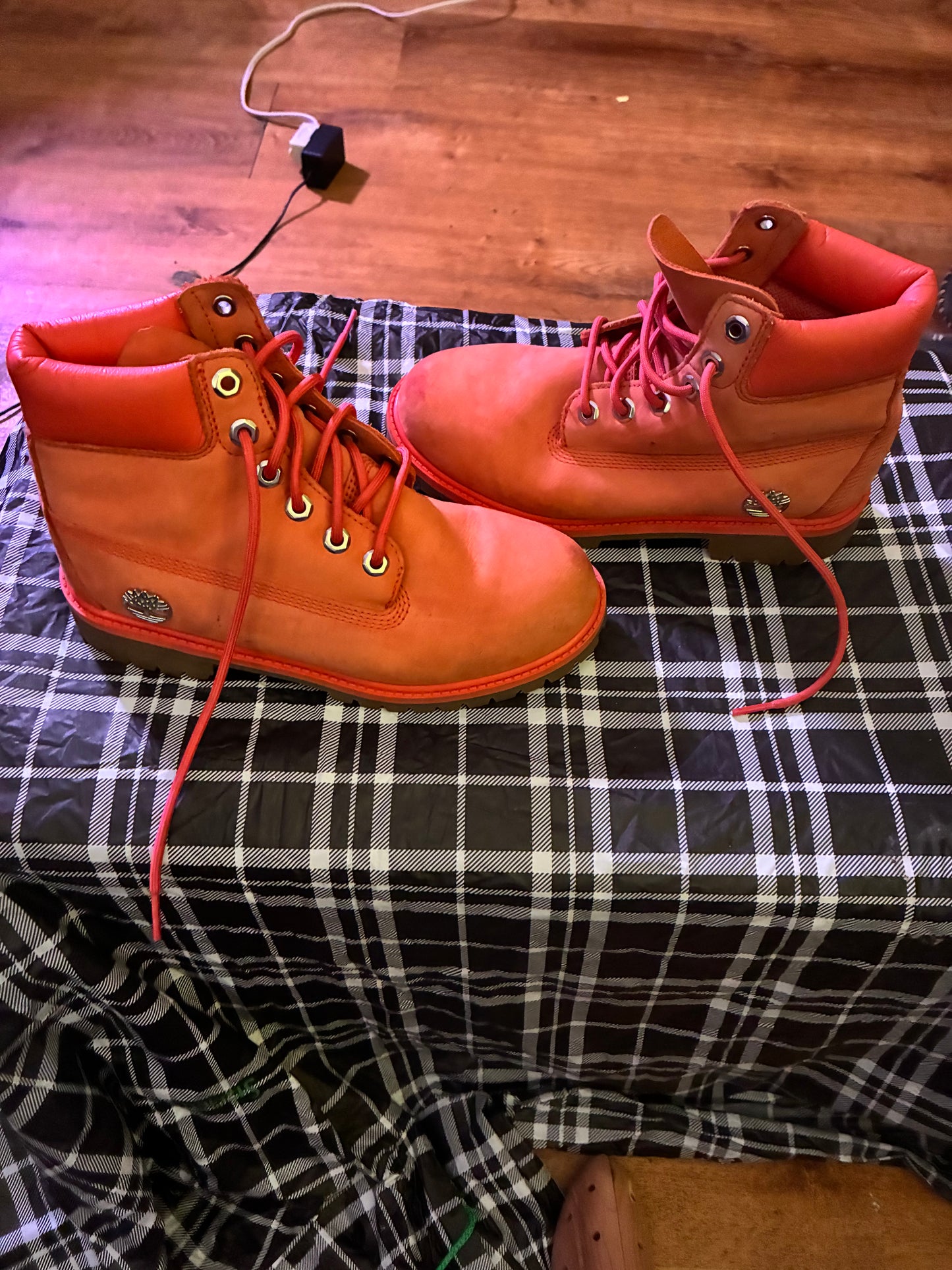 Timberland boots pink