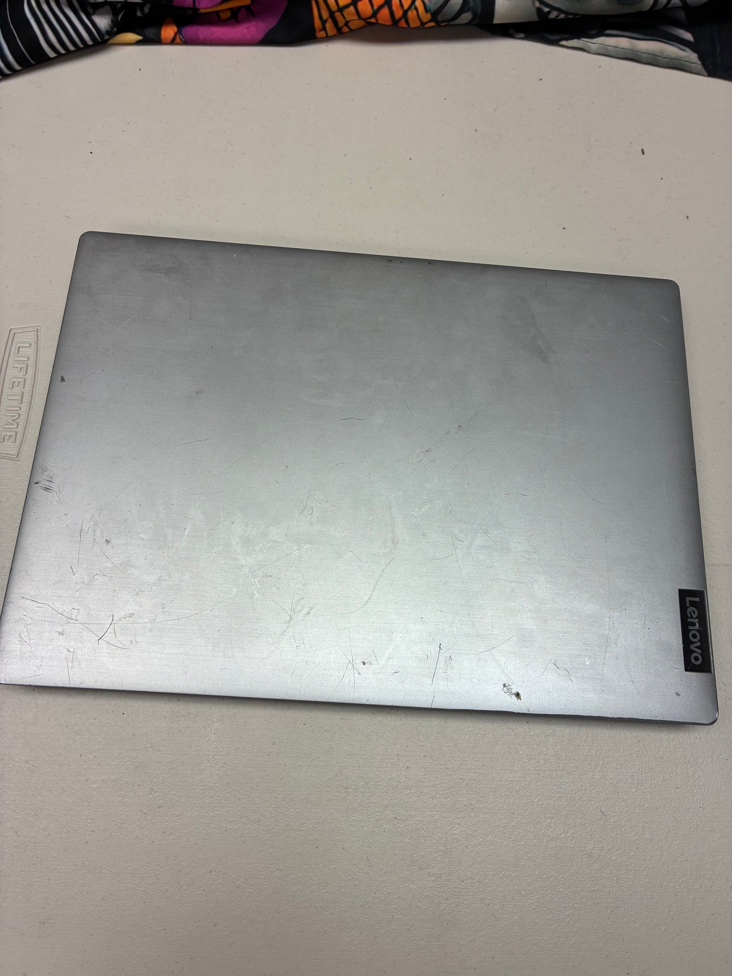 Lenovo IdeaPad S145.