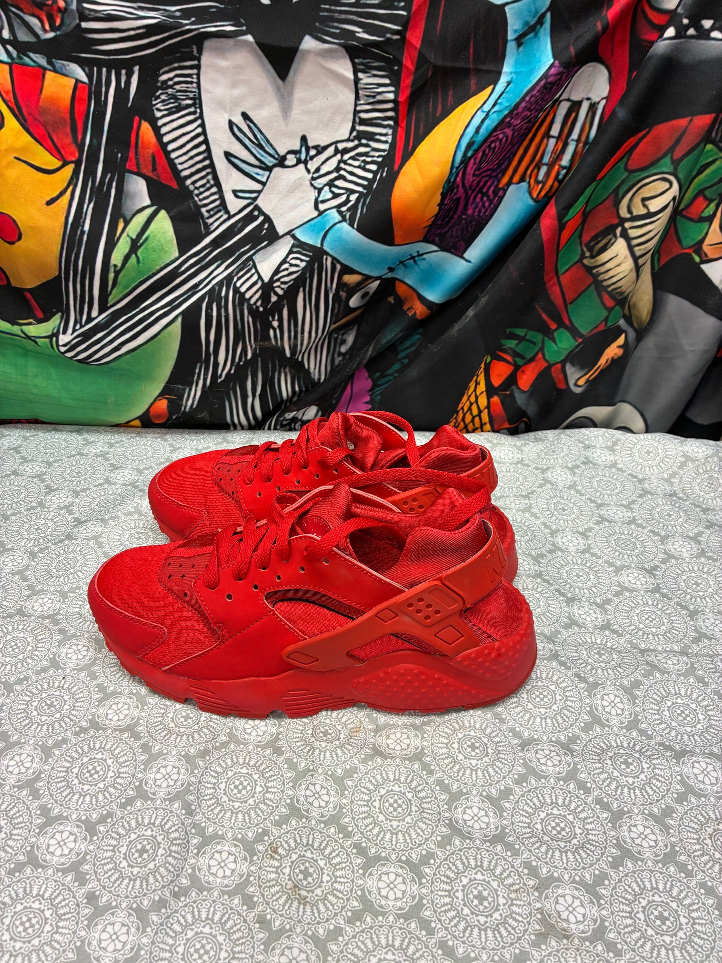 Nike Air Huarache Run “Triple Red