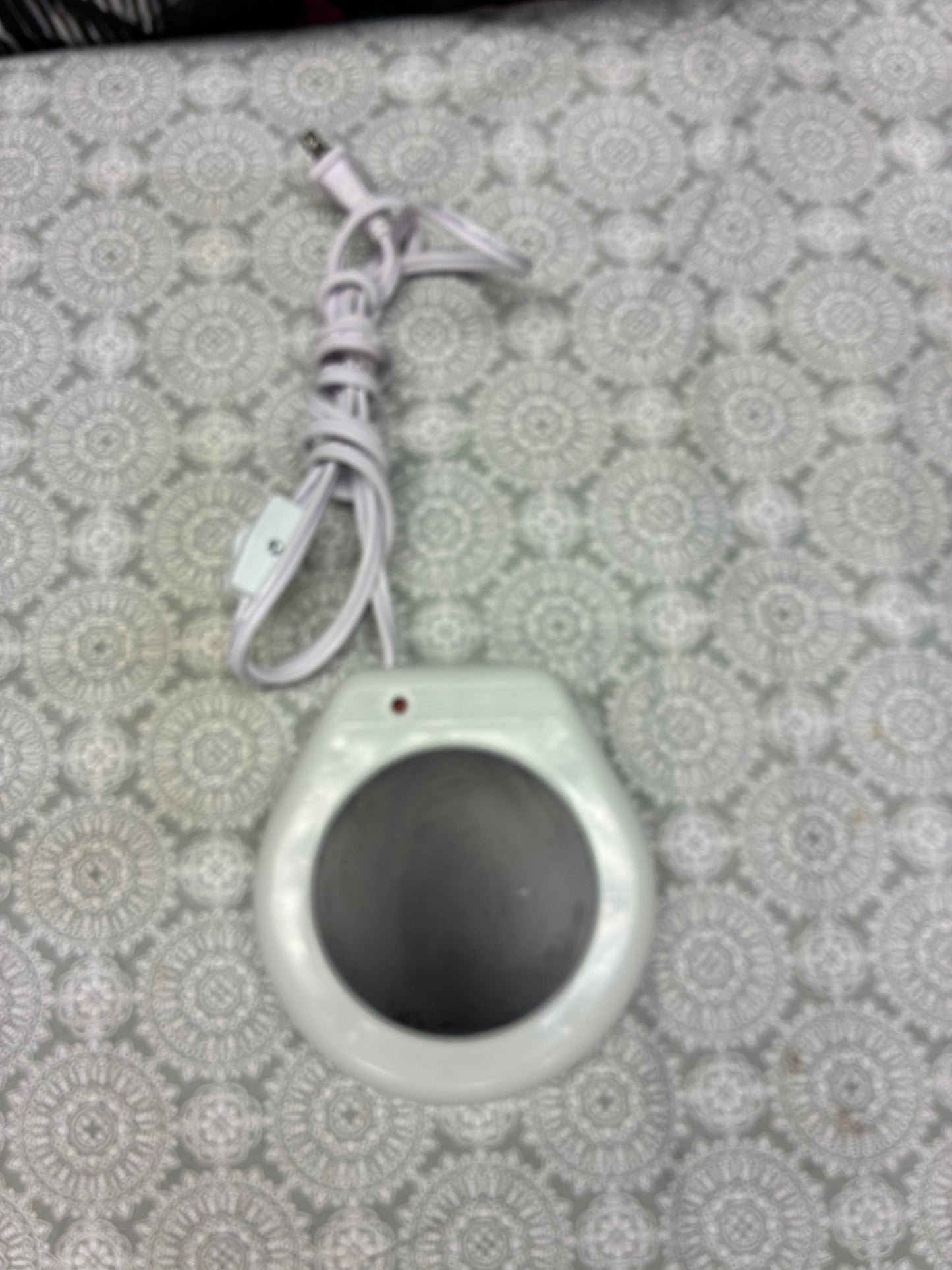 Coffee cup warmer