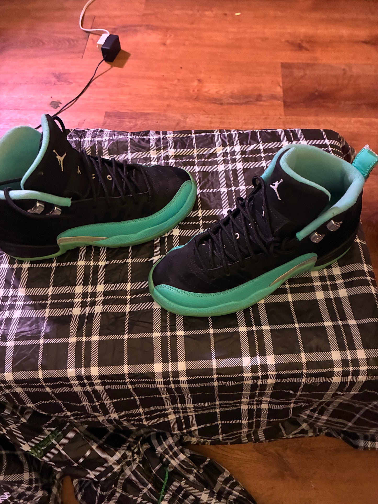 Jordan 12 “Hyper Violet” / GS edition.