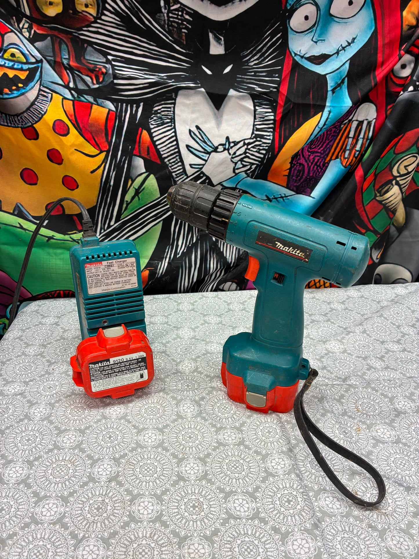 Makita 9.6V Cordless Drill/Driver Kit