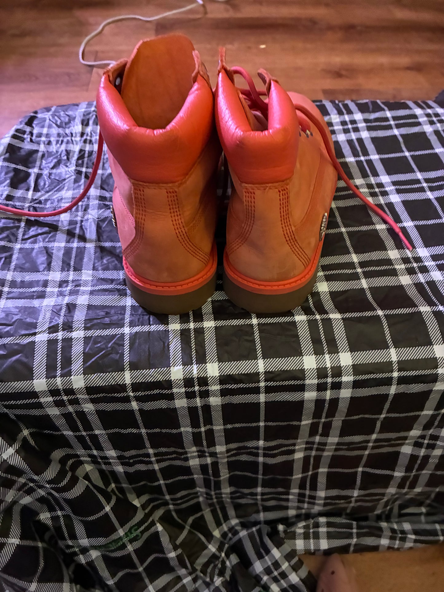 Timberland boots pink