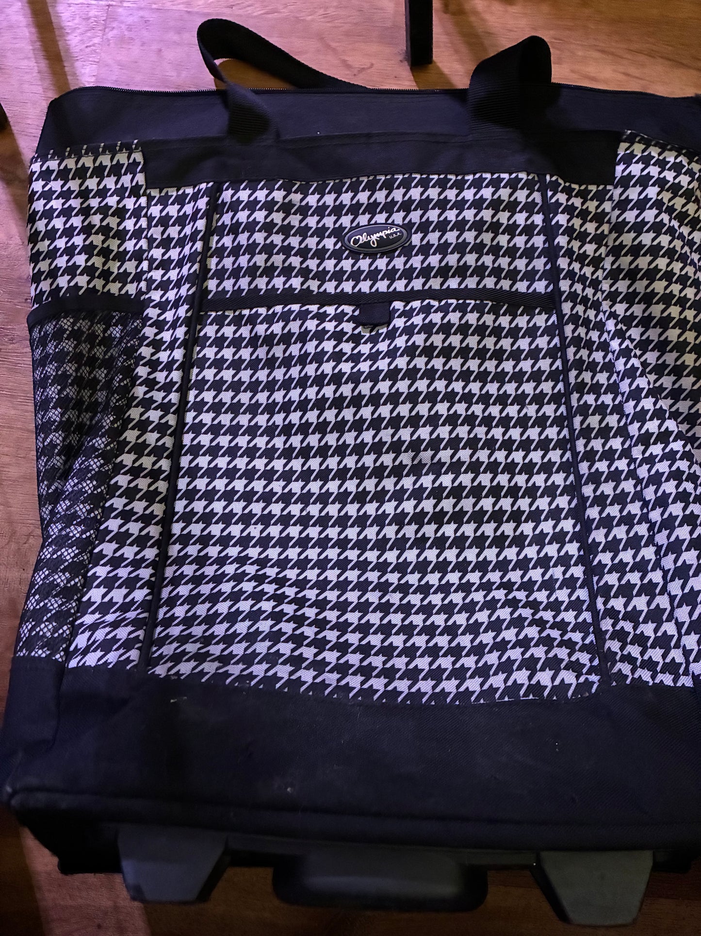 Olympia USA large rolling bag