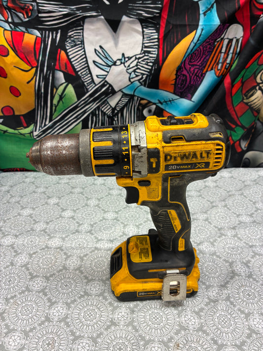 DeWalt 20V Max XR Brushless Drill/Driver DCD791 w/ Battery