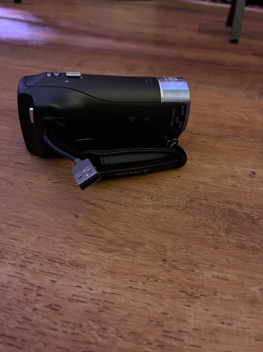 Sony Handycam HDR-CX405 camcorder.