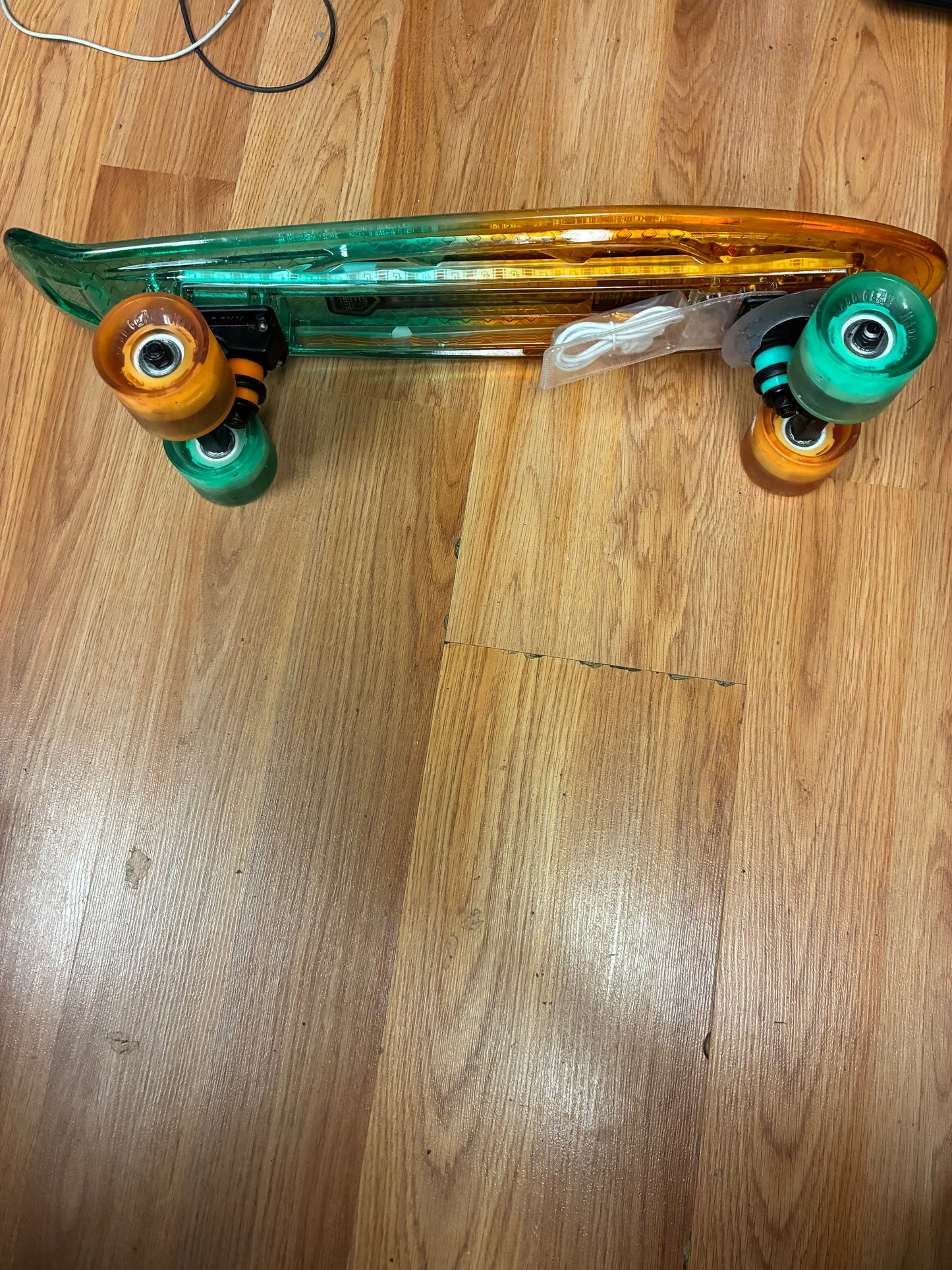 Penny Board (22” plastic cruiser skateboard) Rasta fade edition