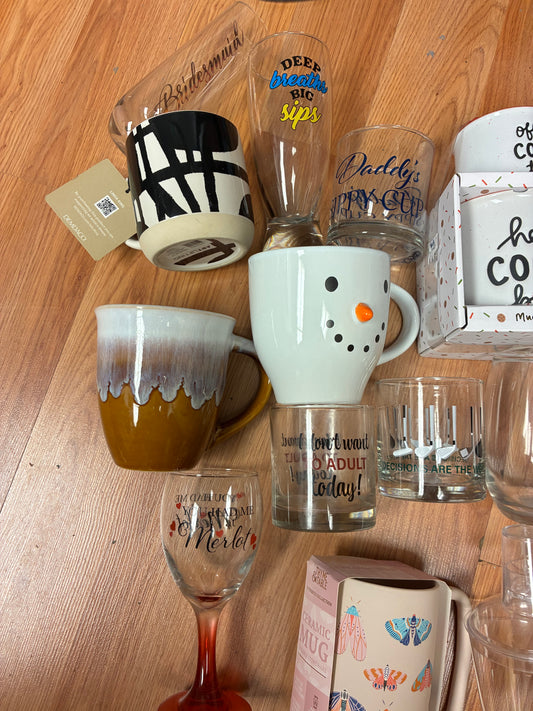 novelty mugs and glassware