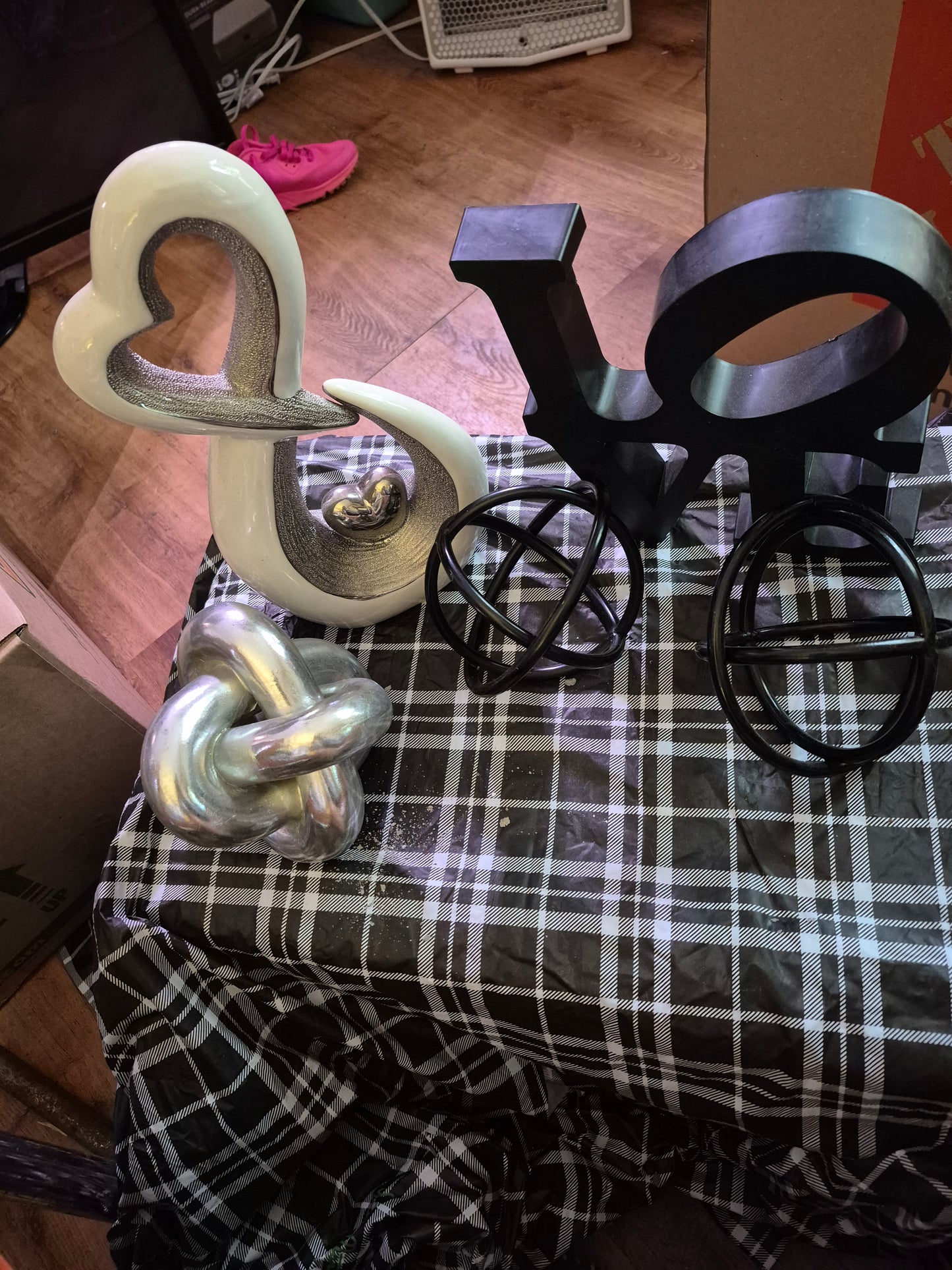 Modern Decorative Sculptures – Heart, Knot, Love & Orb Set
